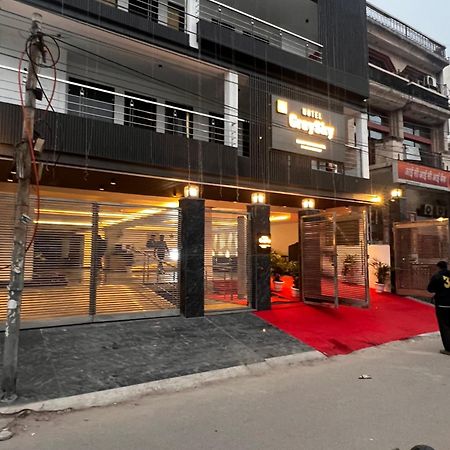 Hotel Grey Sky New Delhi Exterior photo